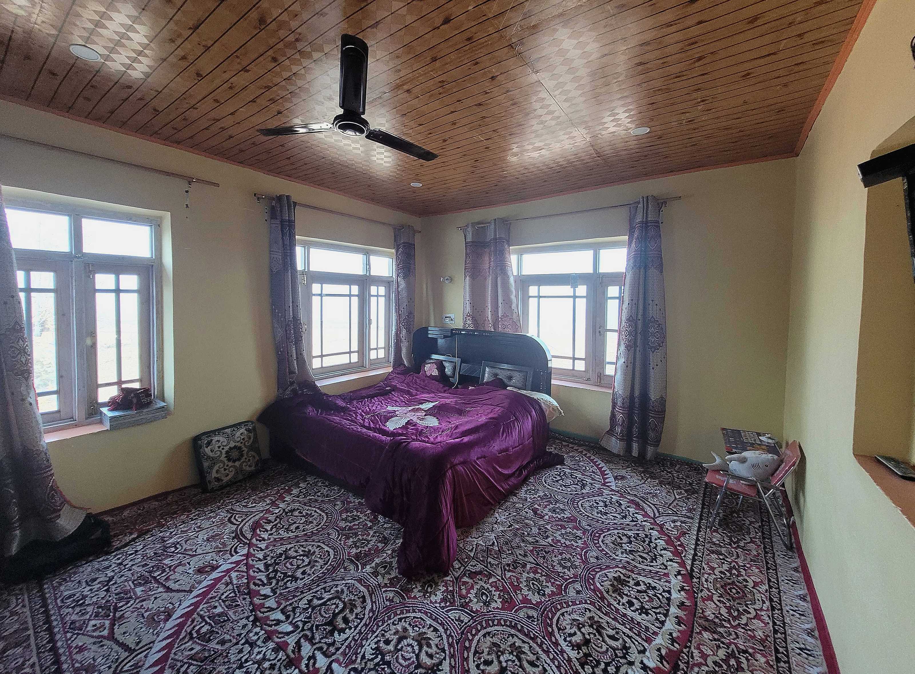 Hotel O Home Mehdi Homestay - Tap to explore photos