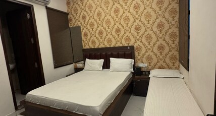 Shree Riddhi Siddhi Sadan Room Type - Deluxe Triple Occupancy Room