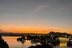 Sheeshmahal By Oladar Udaipur