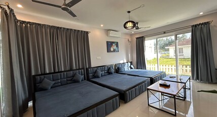 White Mist by NAVA Room Type - Hill View Garden Villa 3 Bedroom
