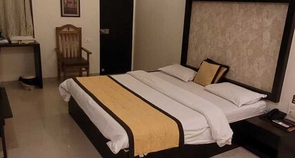 Hotel O Naveen Residancy Room Type - Classic