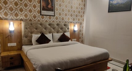 Hotel Sunshine Dharamshala Room Type - Deluxe Room