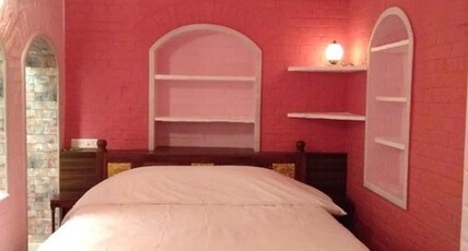 Rose Heritage Home | A Heritage Stay Room Type - Maharani Suite