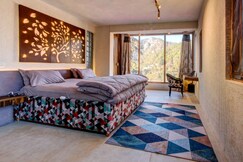 4 BHK Luxury property near Nainital