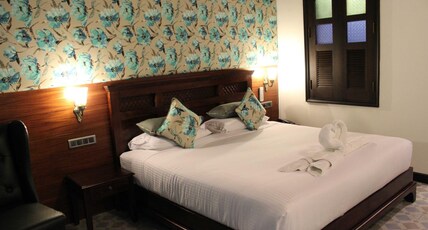 Symphony Summer Sands Beach Resort & Spa Room Type - Casa Earth