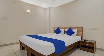 SHIVOM RESIDENCY Gachibowli Room Type - Executive Room SHIVOM RESIDENCY Gachibowli Room Type - Executive Room