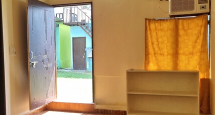LandLopers Hostel Rishikesh Room Type - Standard Double Room with Fan