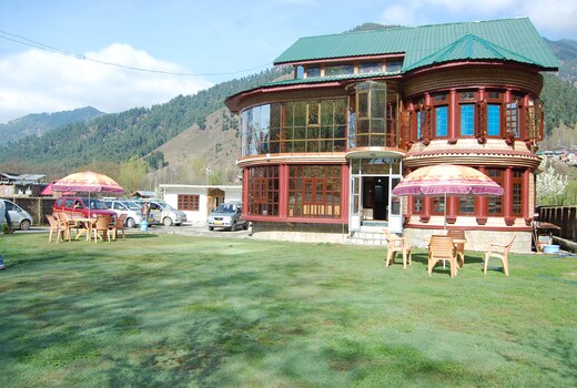 Hotel Golden Residency