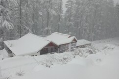 Misty mountain cottage
