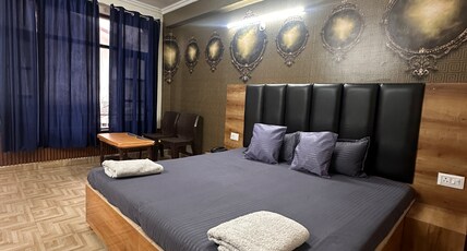 Honey N Spice Hotel & Restaurant Room Type - Bedroom 8