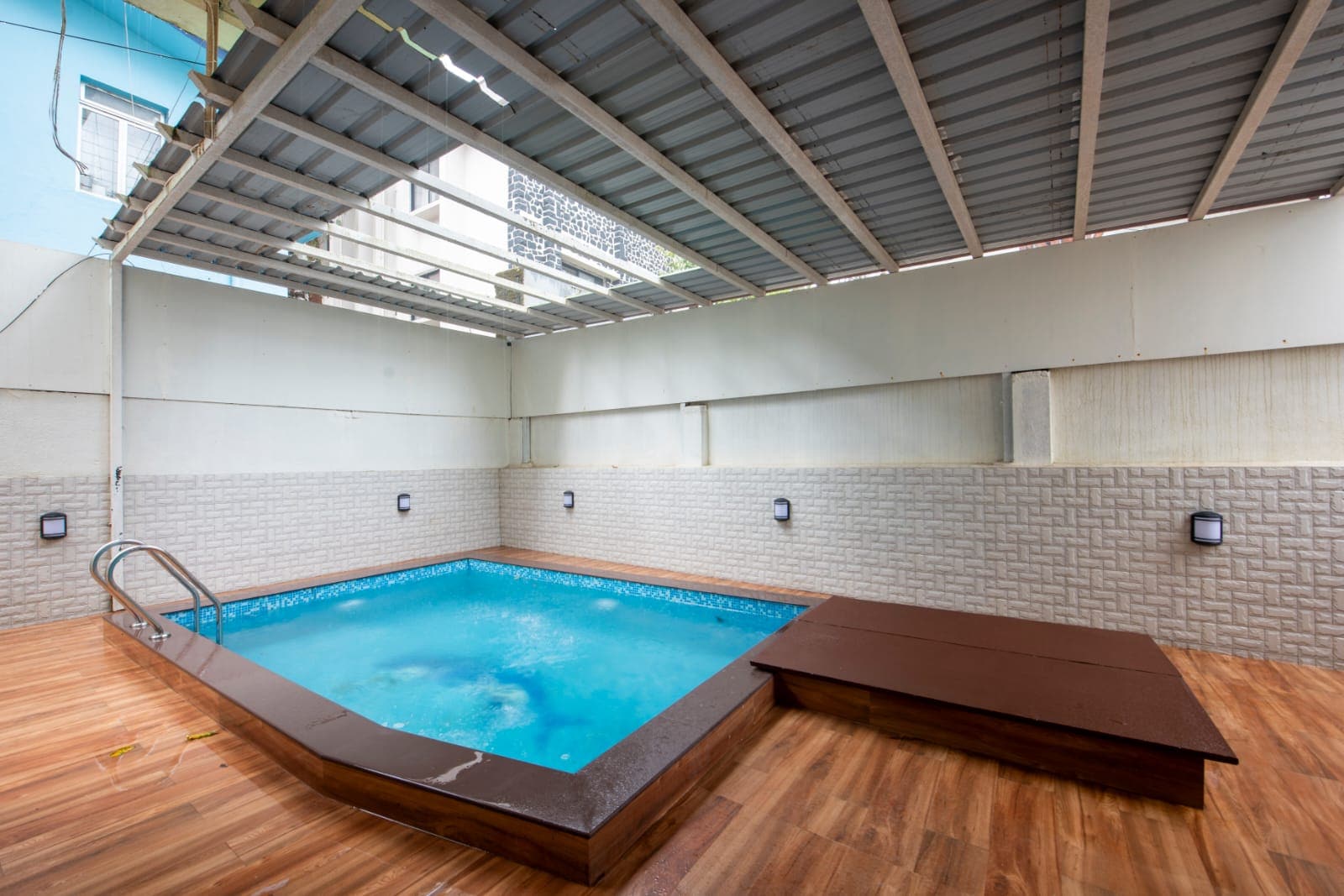 4BHK Heights by The Rentalgram - Tap to explore photos