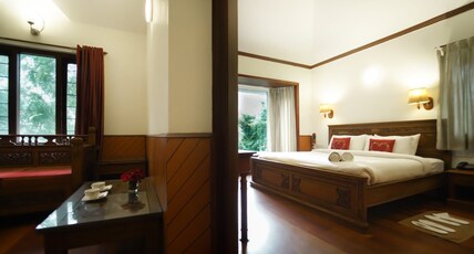 JC Residency Room Type - Royal Suite Room