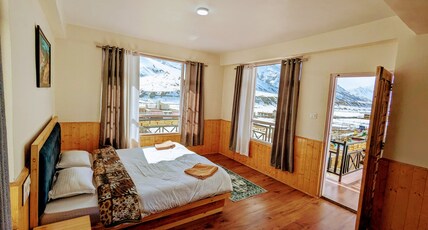 Him Shelter Kaza Spiti Room Type - Premium Deluxe Rooms with Common Balcony
