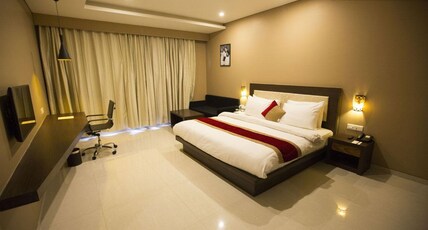 Anjushree Room Type - Deluxe King