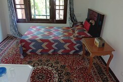 Keran Paris Home Stay