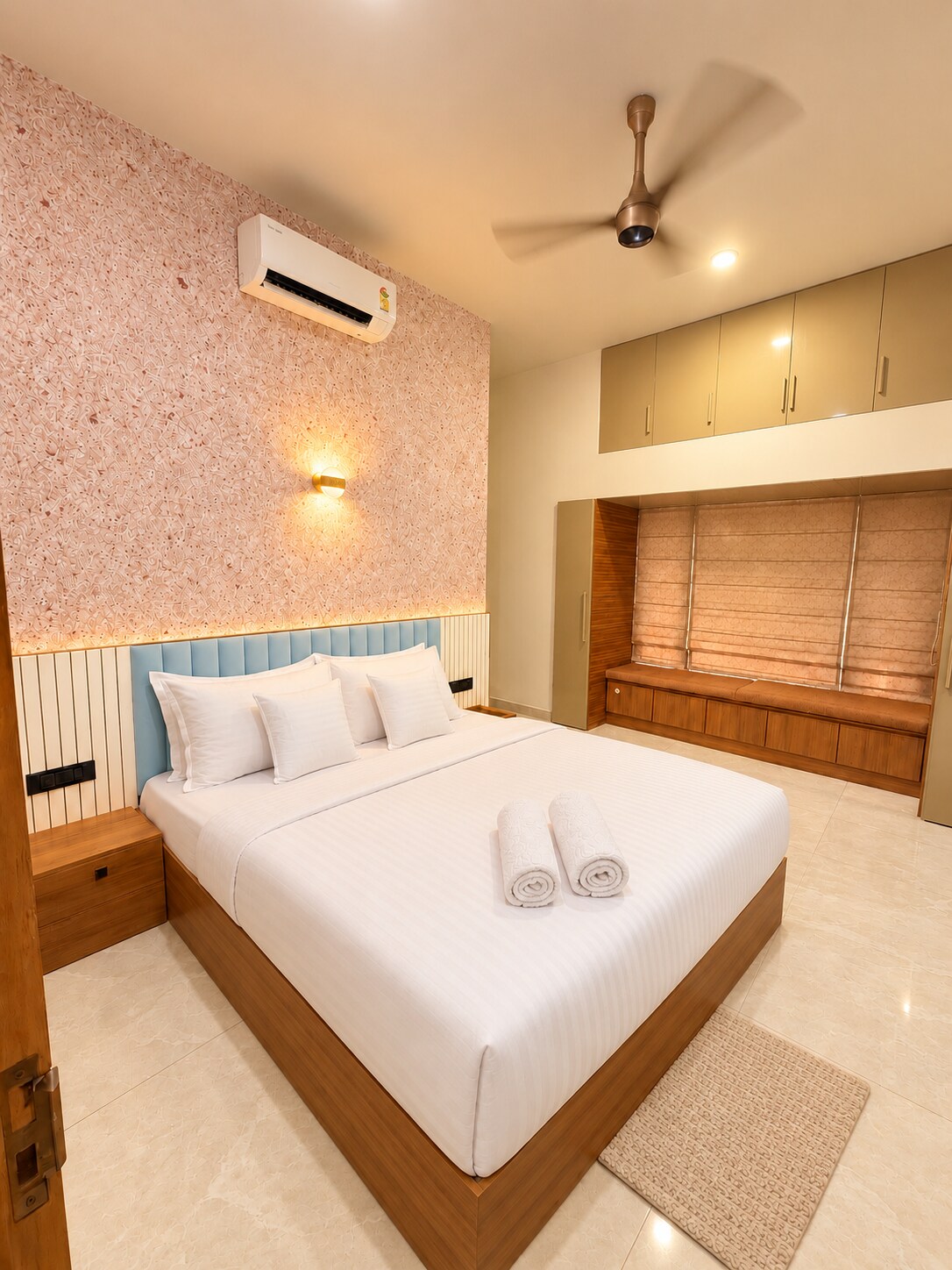 South Elegance Luxury 3BR Villa | Mahe/Tly - Tap to explore photos