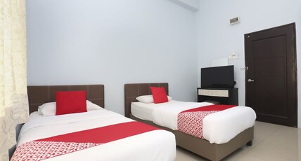 Hotel O Come Inn Premium Room Type - Deluxe Twin