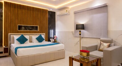 Hotel Transit By Star Group Room Type - Premium Room With Free Parking