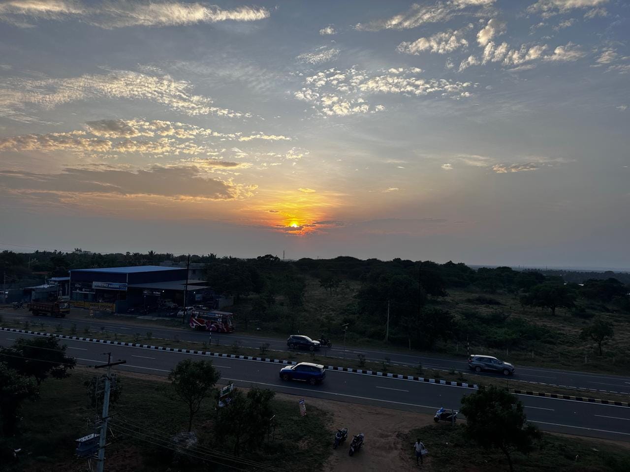 HOTEL SABAREESH - Tap to explore photos