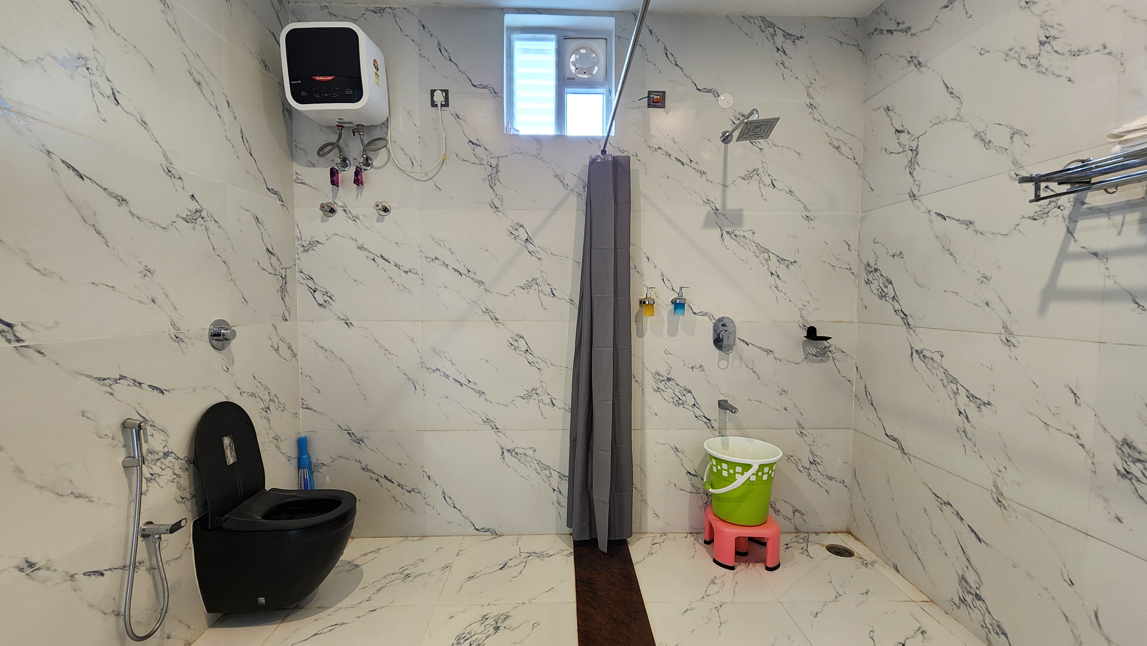 ORION BLU 3BHK - Tap to explore photos