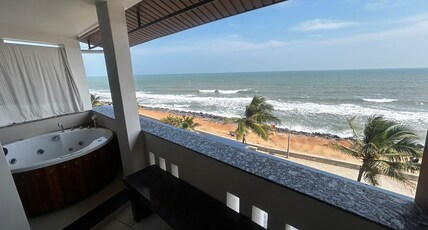 Sea Gadabout - Seaside Stays Room Type - Bay Studio Room