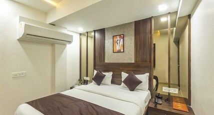 Rudra Royale Hotel Room Type - SILVER AC ROOM BEST DEAL