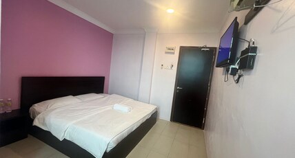 OYO 91259 Hai Thien Motel Room Type - Deluxe King