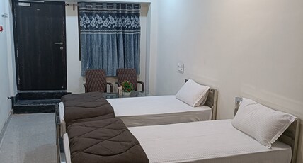 HOTEL ROYAL INN Room Type - Super Deluxe Double with Free Wifi