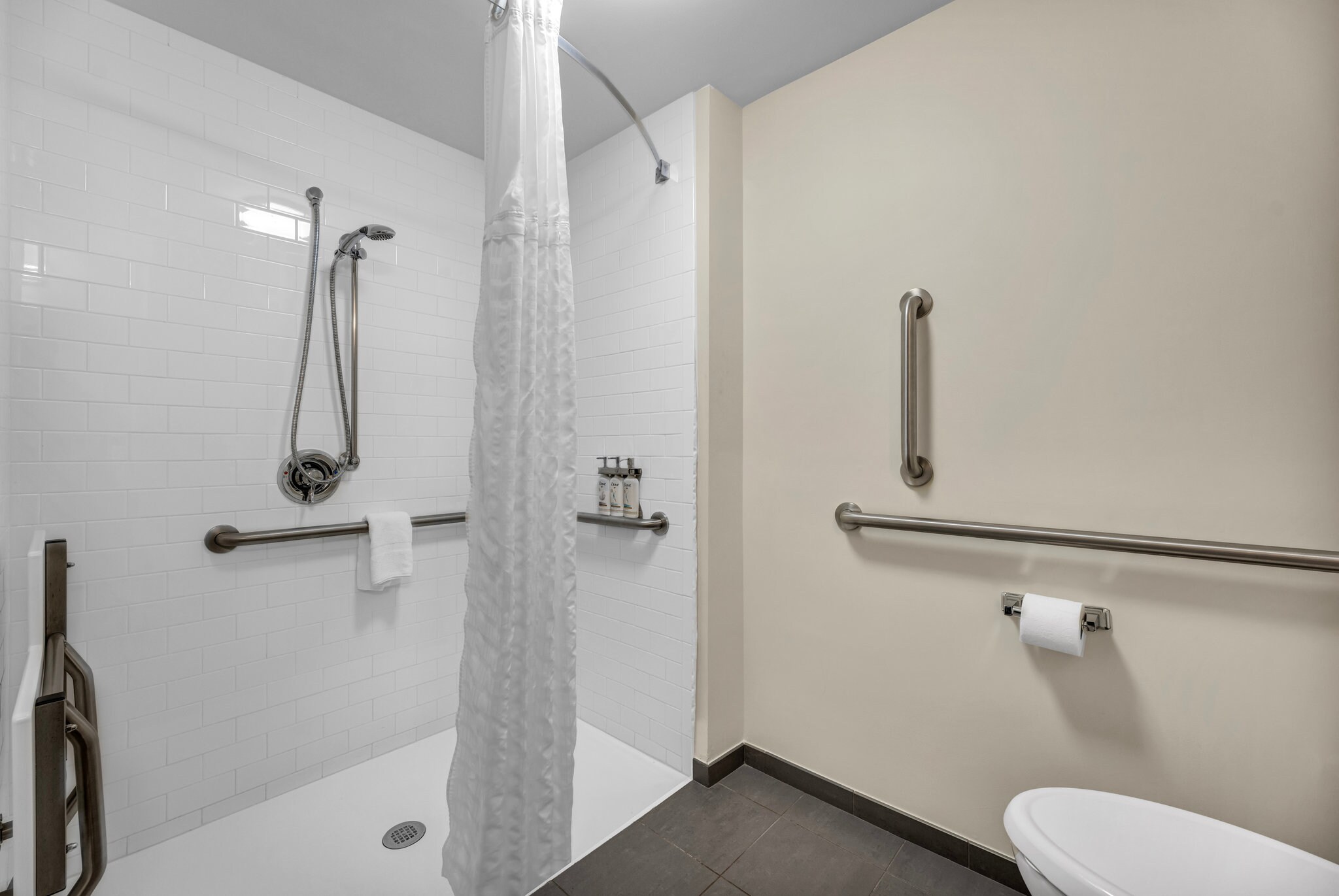 Candlewood Suites DUMFRIES - QUANTICO, an IHG hotel - Tap to explore photos