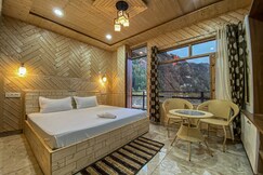 The Alpine Crest Homestay