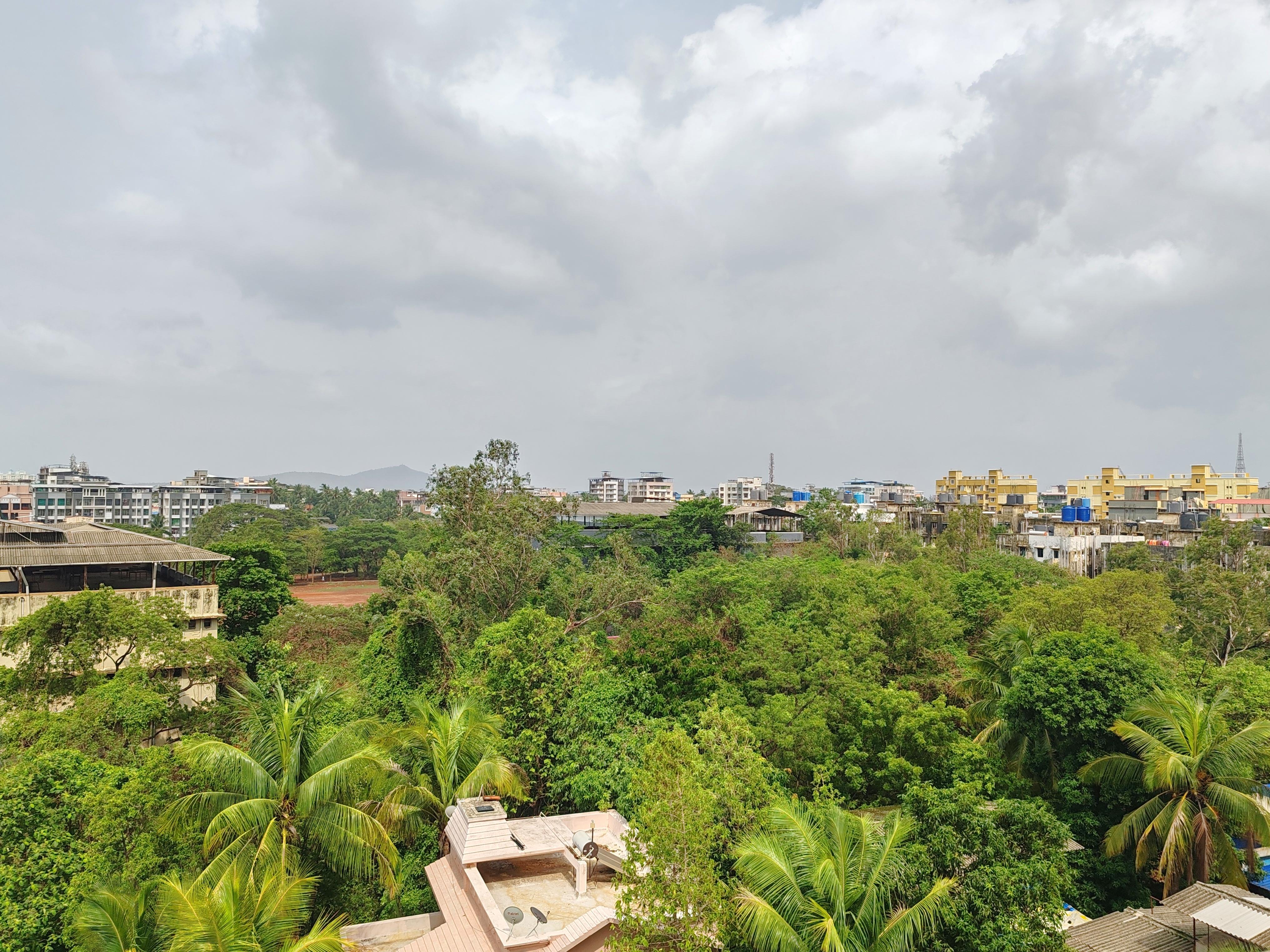 The Lions Hotel Ulhasnagar - Tap to explore photos