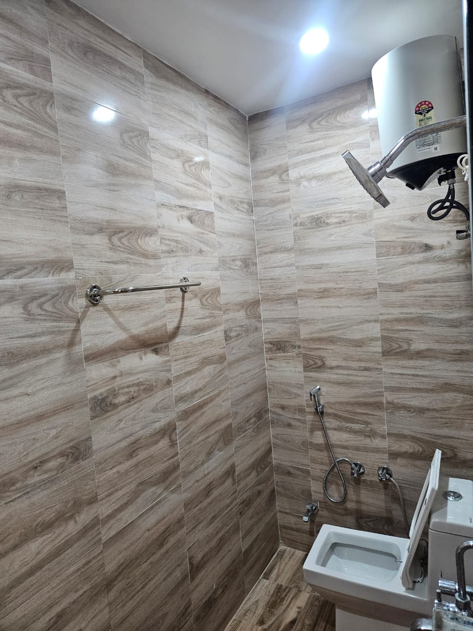 Shri Vindhyavasini Residency - Tap to explore photos