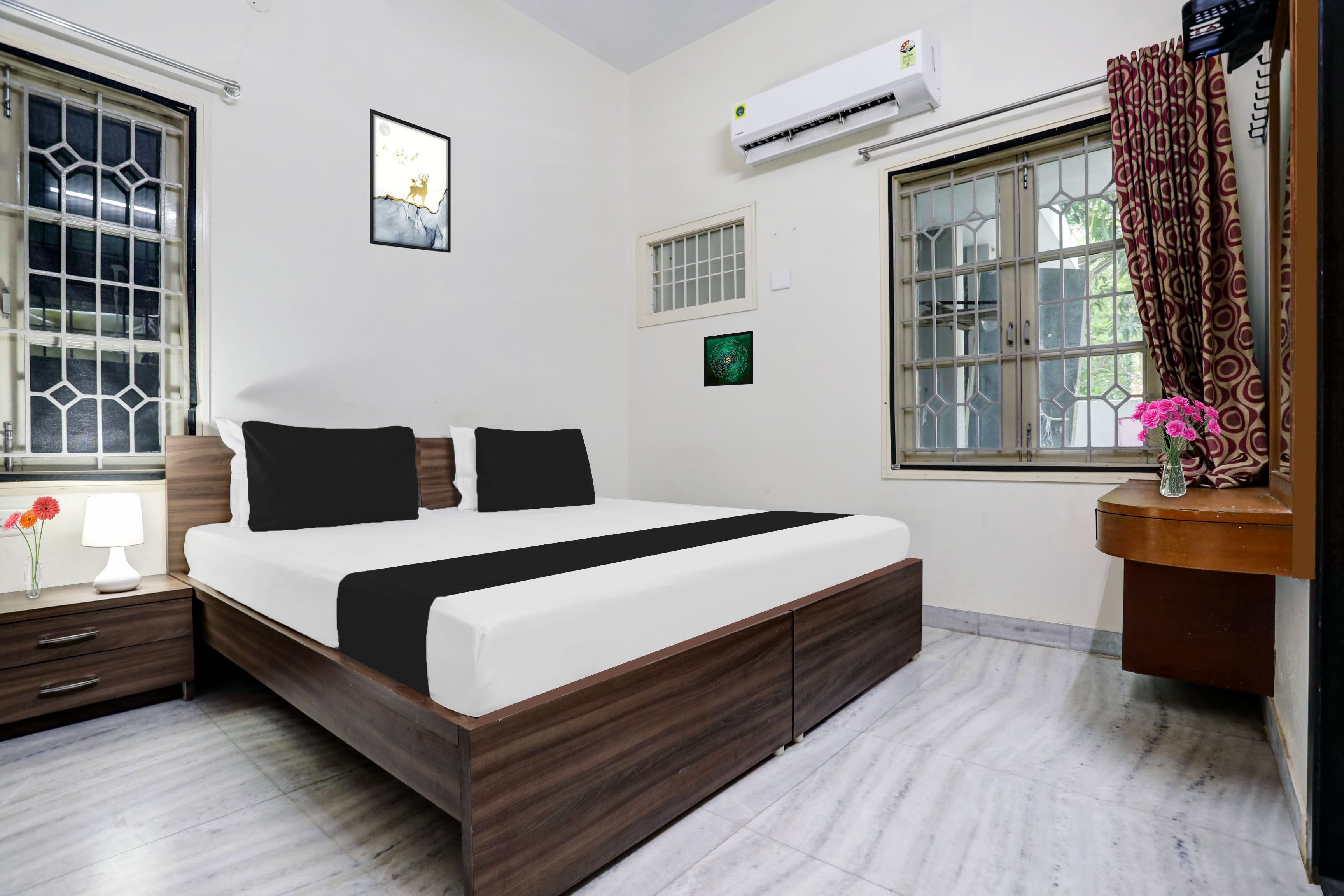 OYO Hotel O Ashok Nagar Near JNTU College - Tap to explore photos