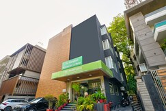 The Pamposh - Nehru Place