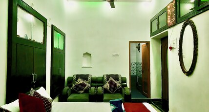 Shree Ji Homestay Room Type - Four bedroom attached washroom