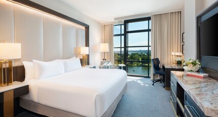 InterContinental Washington D.C. - The Wharf Room Type - 1 King Premium River View InterContinental Washington D.C. - The Wharf Room Type - 1 King Premium River View