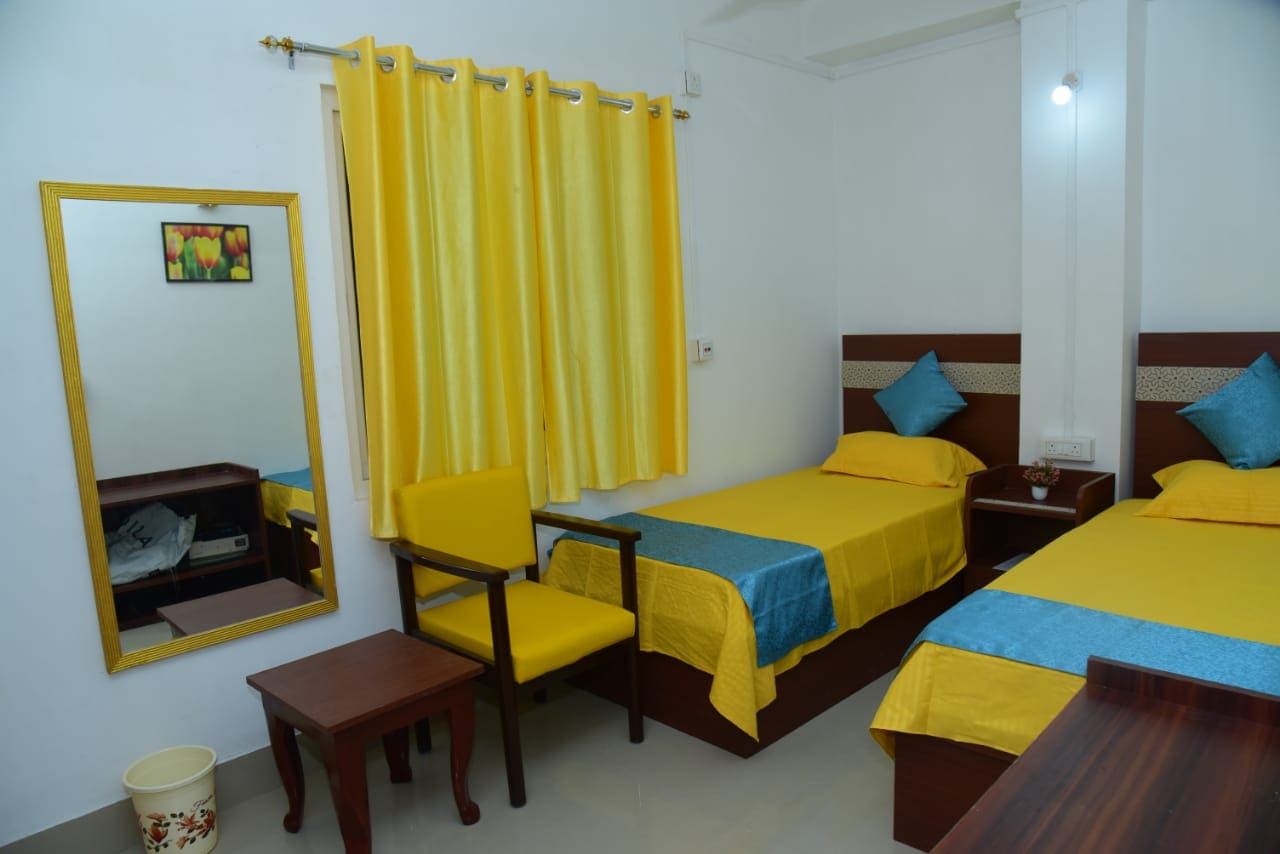 Tulip Guesthouse - Tap to explore photos