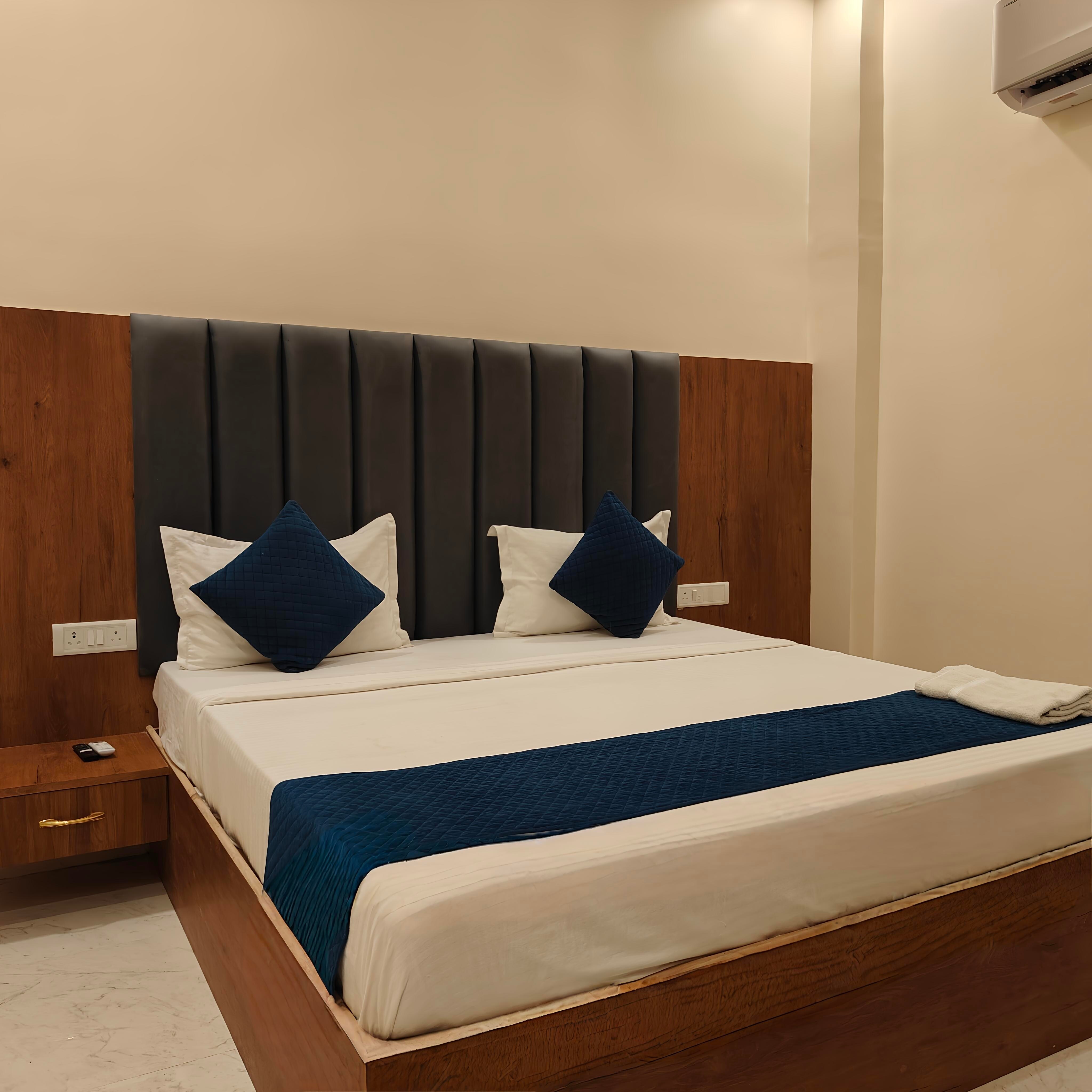 HOTEL RAMAYAN INN - Tap to explore photos