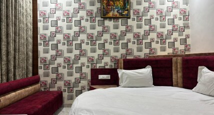HOTEL RR ONE ROOMS Room Type - Round Bed Room