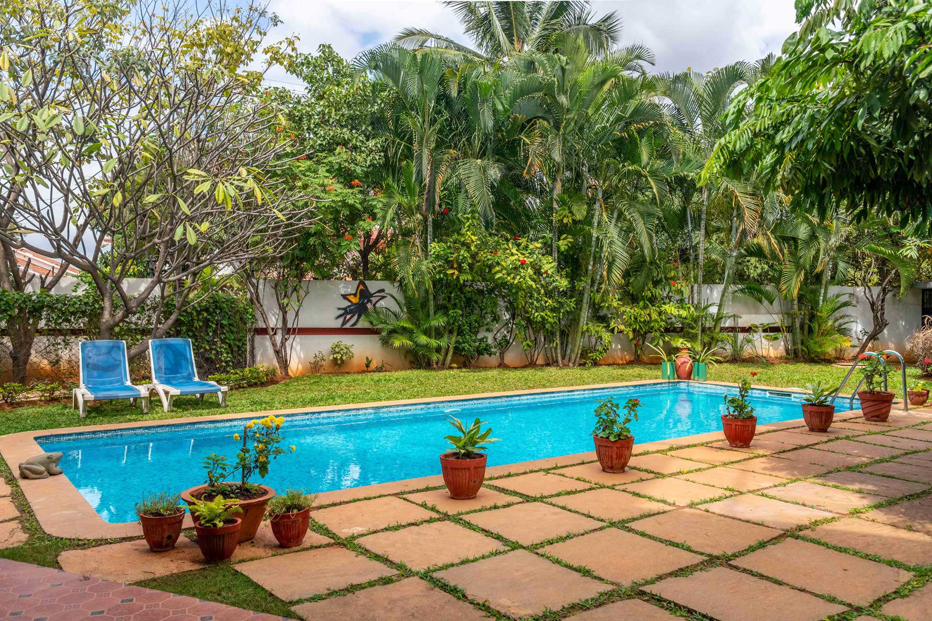 StayVista | Firefly Homestay - Tap to explore photos
