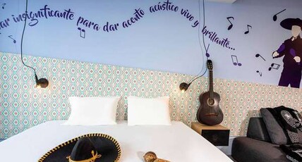 ibis Styles Merida Galerias Room Type - Junior suite with a king-size bed and a sofa bed for two persons