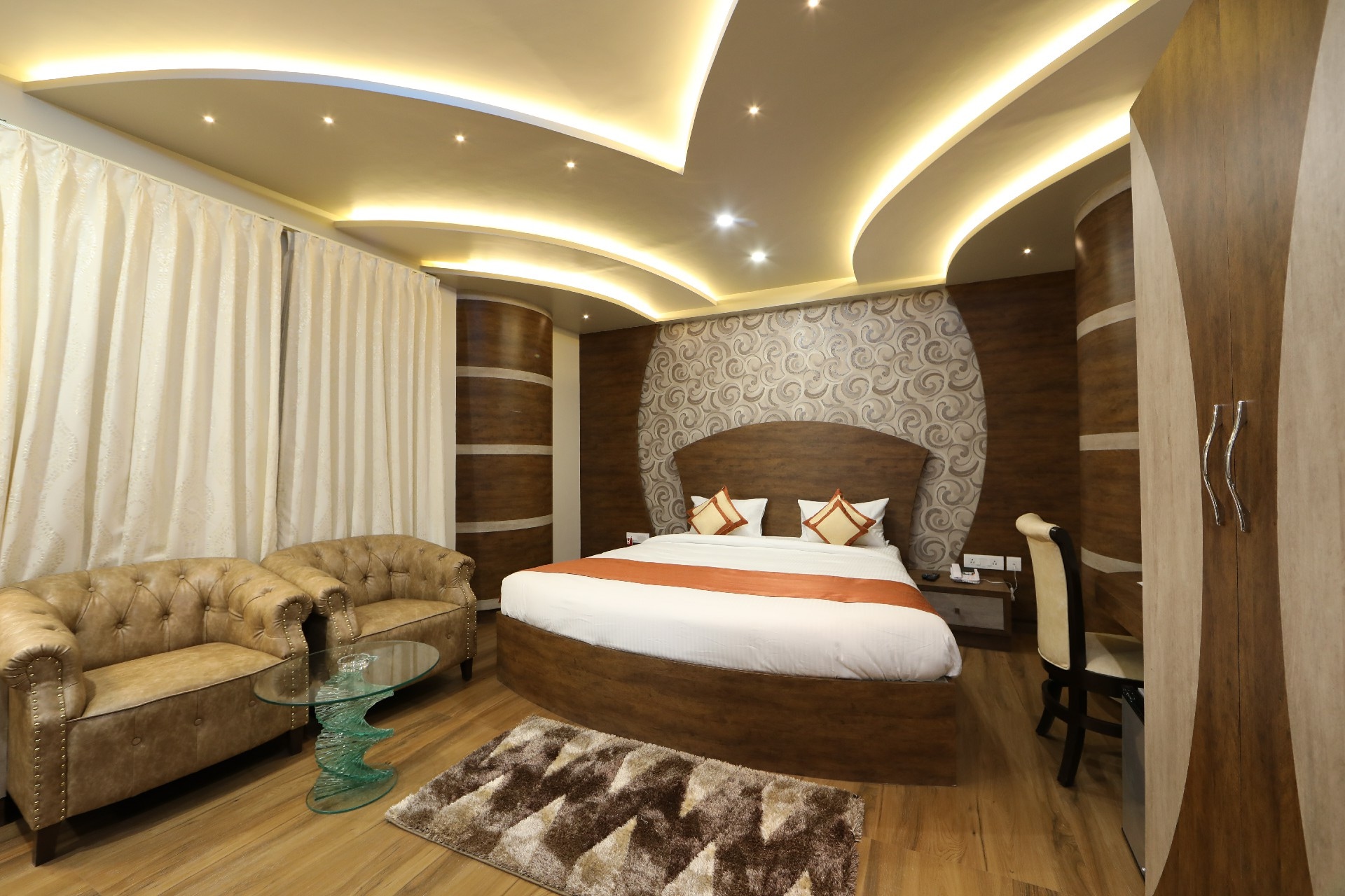 AACCORD SUITES INN - Tap to explore photos