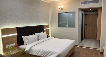 Hotel Residency Room Type - Executive Room with 1 Hours Early Check-in Hotel Residency Room Type - Executive Room with 1 Hours Early Check-in