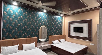 SHREE NARAYANA GUEST HOUSE Room Type - 4 Bed AC Room