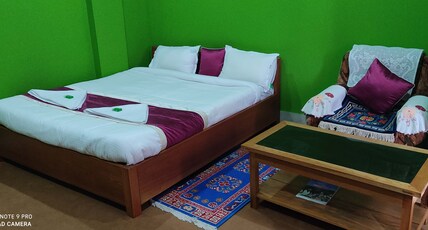 HOTEL GREEN VIEW BOMDILA Room Type - LUXURY SUITE