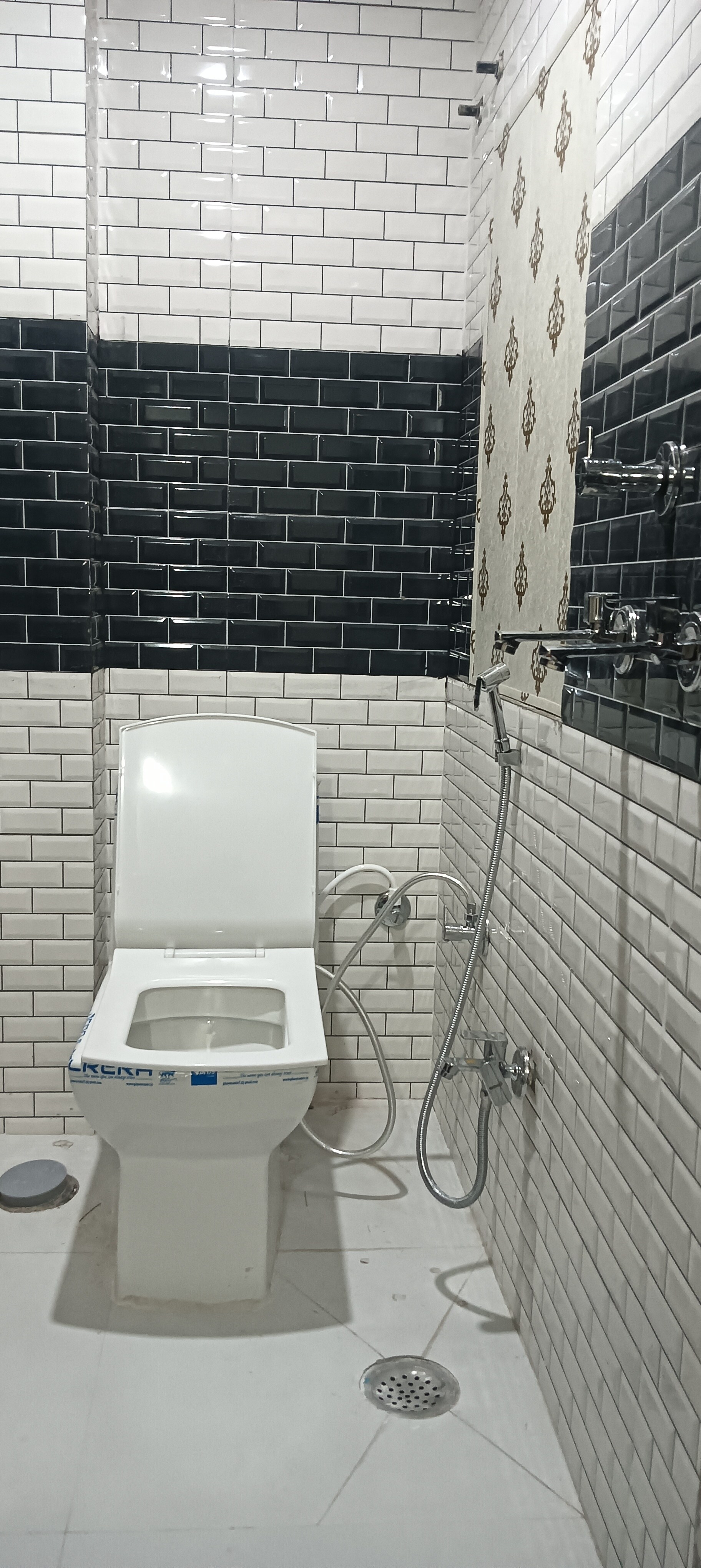 Samriddh PG guest house - Tap to explore photos