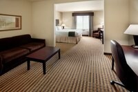 Holiday Inn Express Marble Falls - Tap to explore photos