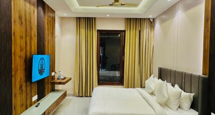 The Sterling Resort Room Type - Executive Room With Poolside View