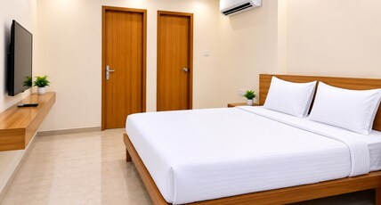 Hotel Rameshwaram Inn Room Type - Super Deluxe