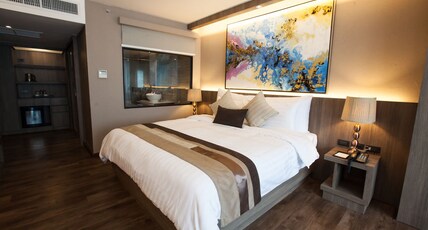 Arte Hotel Bangkok Room Type - Premier Room